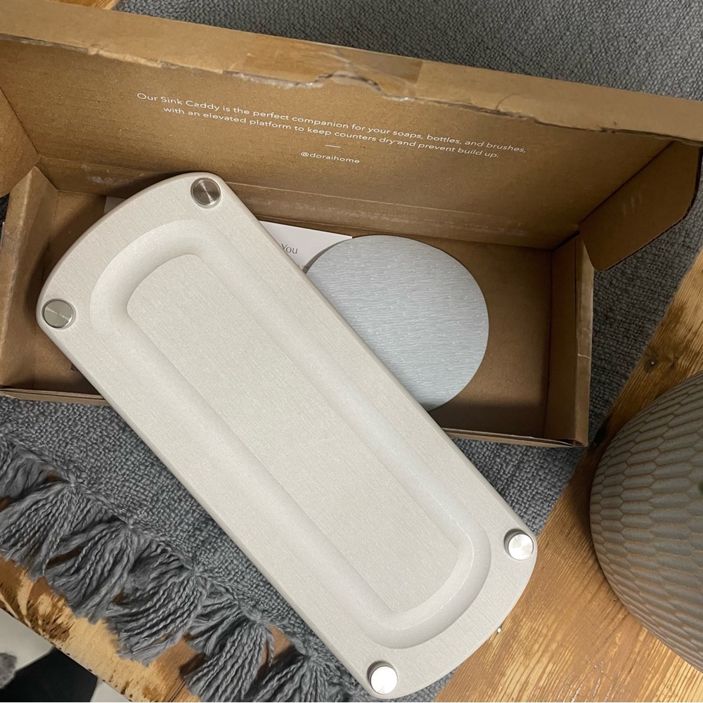 Dorai Sandstone Sink Caddy brand new in box - Picture 5 of 7